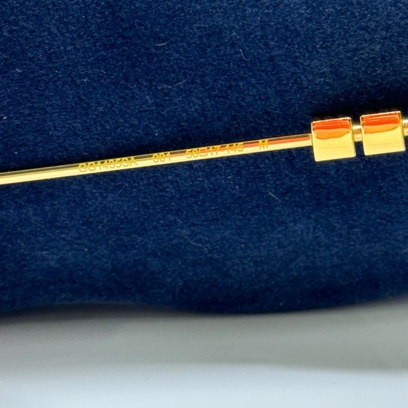 NEW GG1435SA 001 GUCCI GOLD GREY GEOMETRIC WOMEN GUCCI SUNGLASSES - Picture 10 of 13